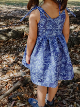 Load image into Gallery viewer, R14 - Vintage Lace