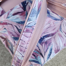 Load image into Gallery viewer, R31 - Flamingo Wings