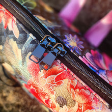 Load image into Gallery viewer, R31 - Quilted Vibrance