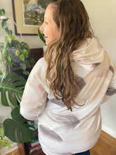 Load image into Gallery viewer, R35 - Zen Rainbows