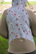 Load image into Gallery viewer, Pre-Order R41 - July 10th - July 24th - Colored Denim Flowers in Light
