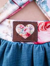 Load image into Gallery viewer, Pre-Order R41 - July 10th - July 24th - Fall Heather Floral Tag by Heartwood & Hide