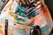 Load image into Gallery viewer, R28 - Grunge Palms