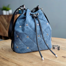 Load image into Gallery viewer, Textured Denim Vinyl