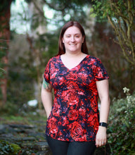 Load image into Gallery viewer, R25 - Ruin of Roses