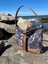 Load image into Gallery viewer, R14 - Smoke Blossom