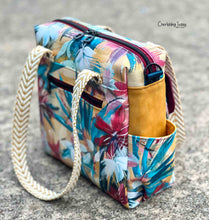 Load image into Gallery viewer, R31 - Tropical Adventure