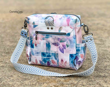 Load image into Gallery viewer, R31 - Framed Botanicals