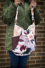 Load image into Gallery viewer, R22 - Rose Apothecary Floral