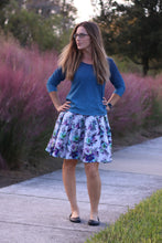 Load image into Gallery viewer, R21 - Modern Dark Blue Ombre