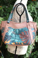 Load image into Gallery viewer, R31 - Moody Monstera