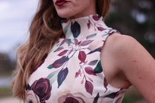 Load image into Gallery viewer, R22 - Rose Apothecary Floral