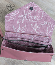 Load image into Gallery viewer, R18 - Tossed Peony