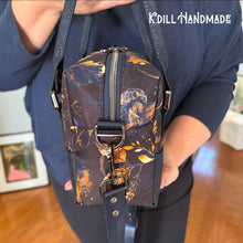 Load image into Gallery viewer, R36 - Navy Golden Inked Halfscale