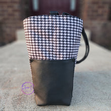 Load image into Gallery viewer, R8 - OG Houndstooth