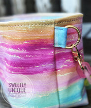 Load image into Gallery viewer, R23 - Rainbow Shimmer
