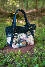 Load image into Gallery viewer, Pre-Order R41 - July 10th - July 24th - Elegant Fingerpaint
