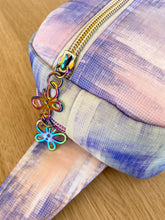 Load image into Gallery viewer, R35 - Pastel Rainbow Grunge

