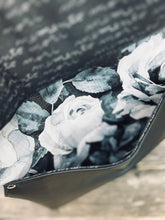 Load image into Gallery viewer, R31 - Monochrome Linen Roses
