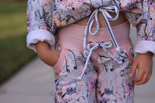 Load image into Gallery viewer, Pre-Order R39 - Jan. 9th - Jan. 23rd - Sketched Melody Fullscale
