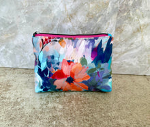 Load image into Gallery viewer, Pre-Order R41 - July 10th - July 24th - Lively Fingerpaint
