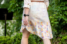 Load image into Gallery viewer, Pre-Order R41 - July 10th - July 24th - Pineapple Swirl Border Gingham
