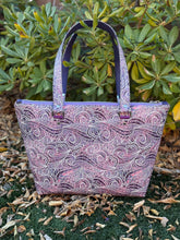 Load image into Gallery viewer, Pre-Order R38 - Oct. 3rd - Oct. 17th - Sangria Swirl Halfscale
