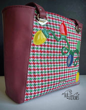 Load image into Gallery viewer, R8 - Holiday Houndstooth
